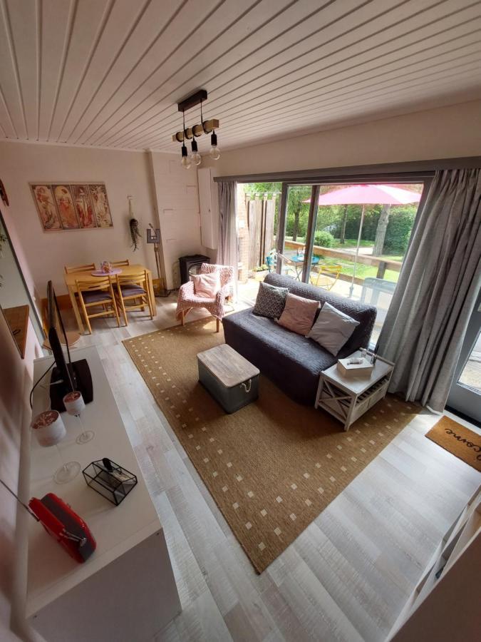 Le Petit Chalet - Bungalow Waulsort ภายนอก รูปภาพ